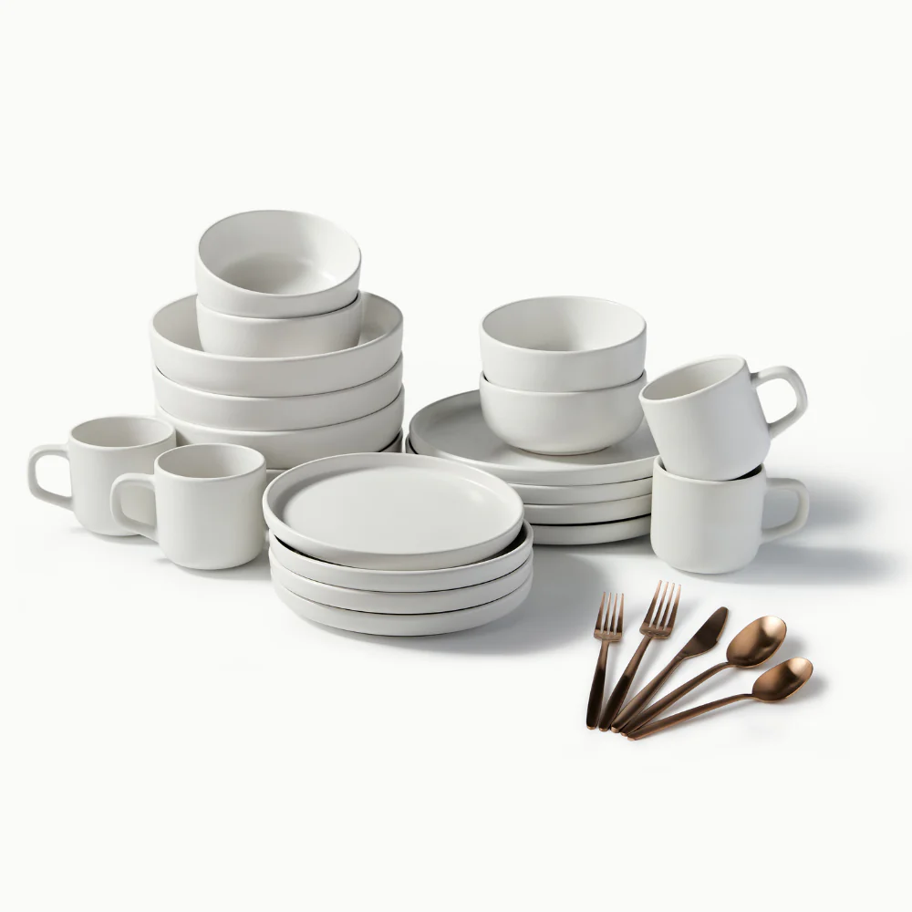 Dinnerware Set - Image 13