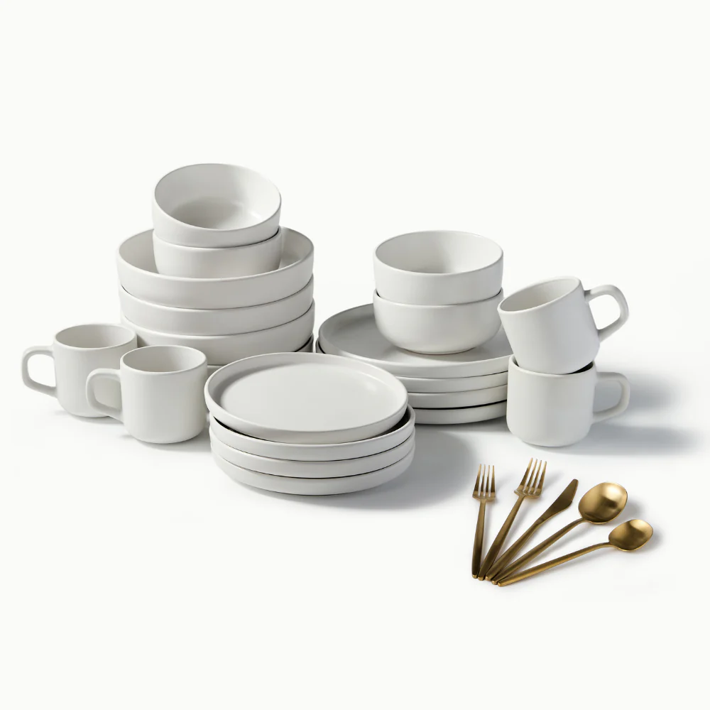 Dinnerware Set - Image 6