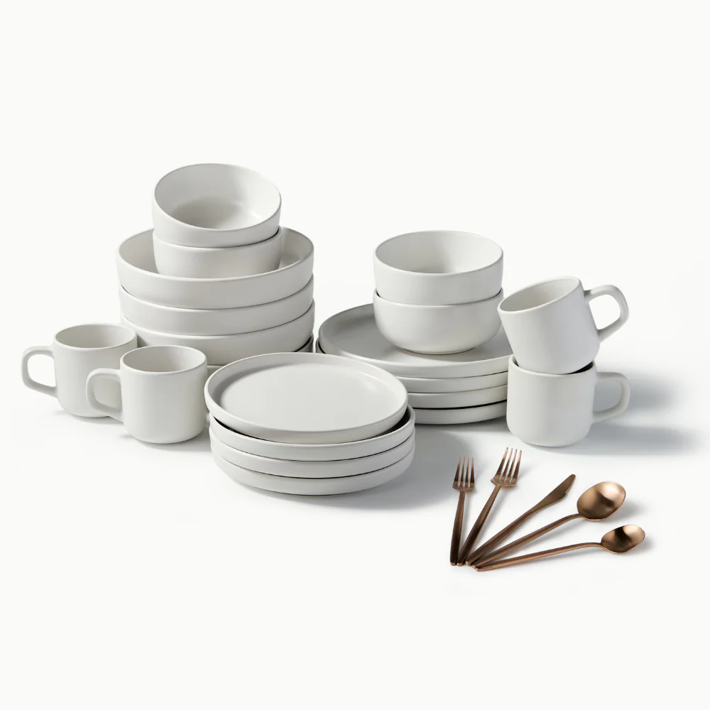 Dinnerware Set - Image 9