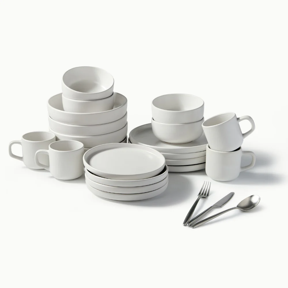 Dinnerware Set - Image 2