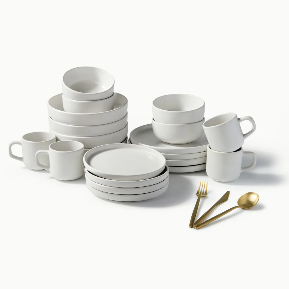 Dinnerware Set - Image 5