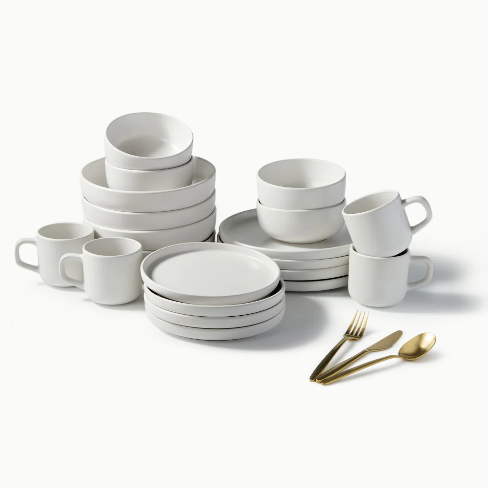 Dinnerware Set - Image 9