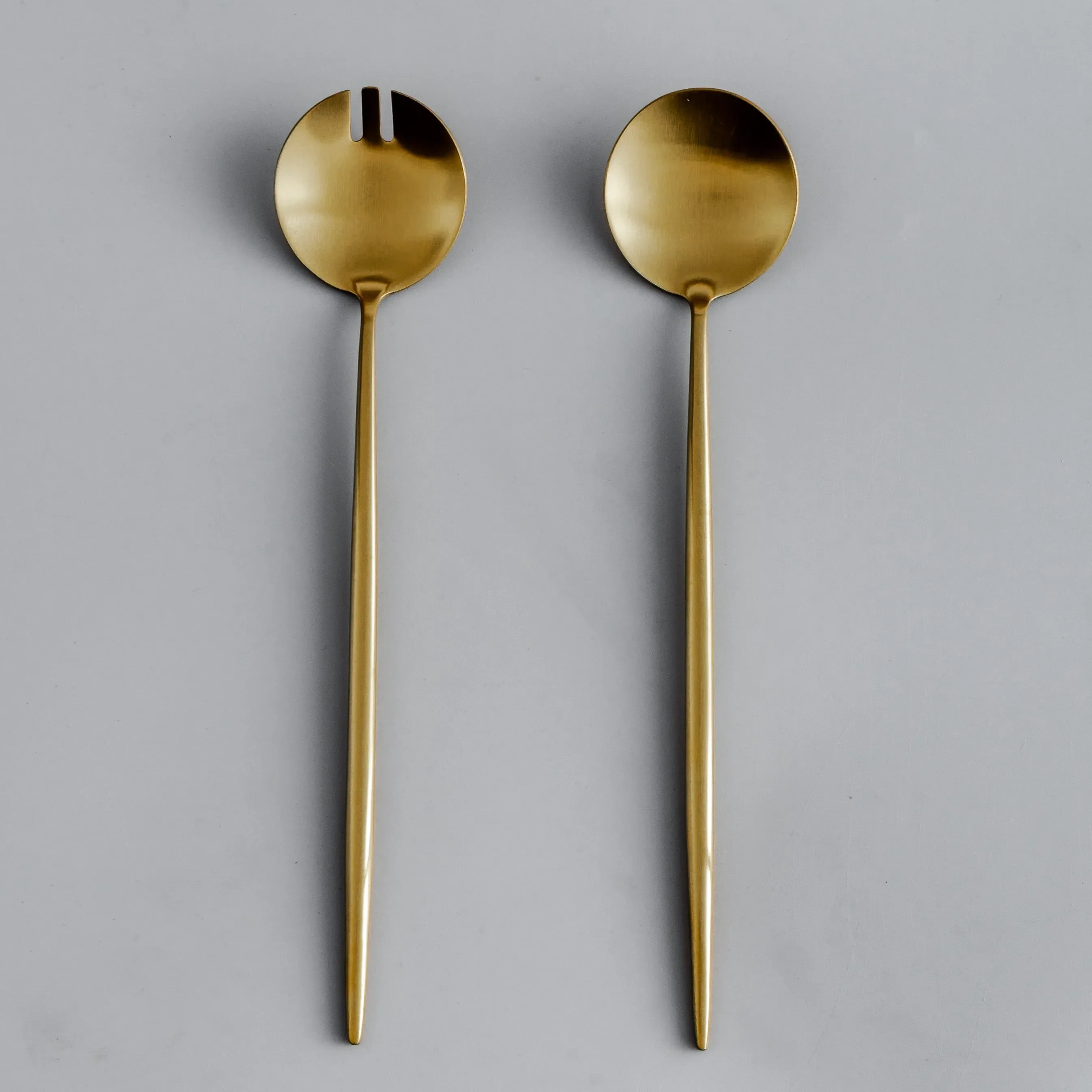 Gilded Serving Utensils & Salad Servers - Image 15