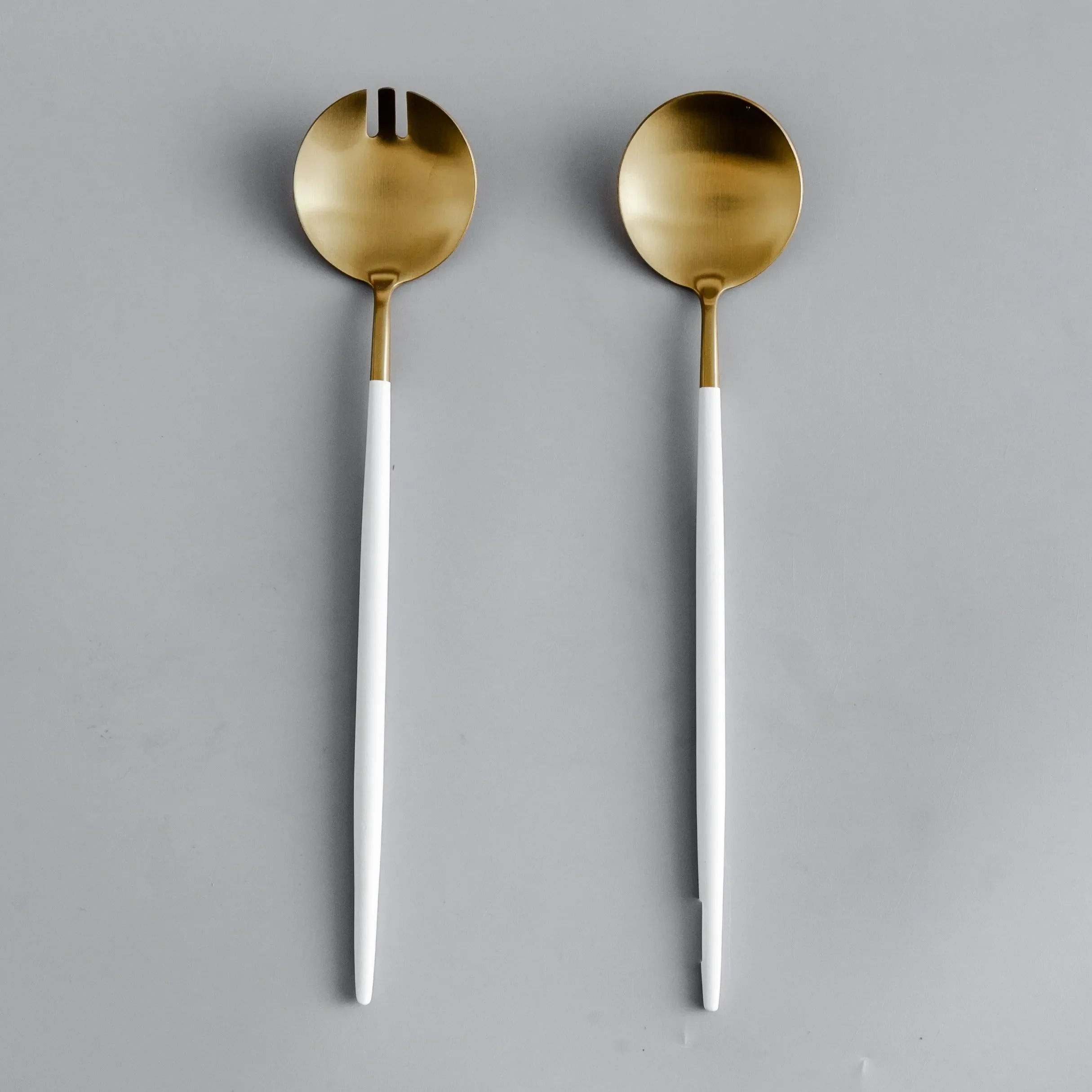 Gilded Serving Utensils & Salad Servers - Image 25