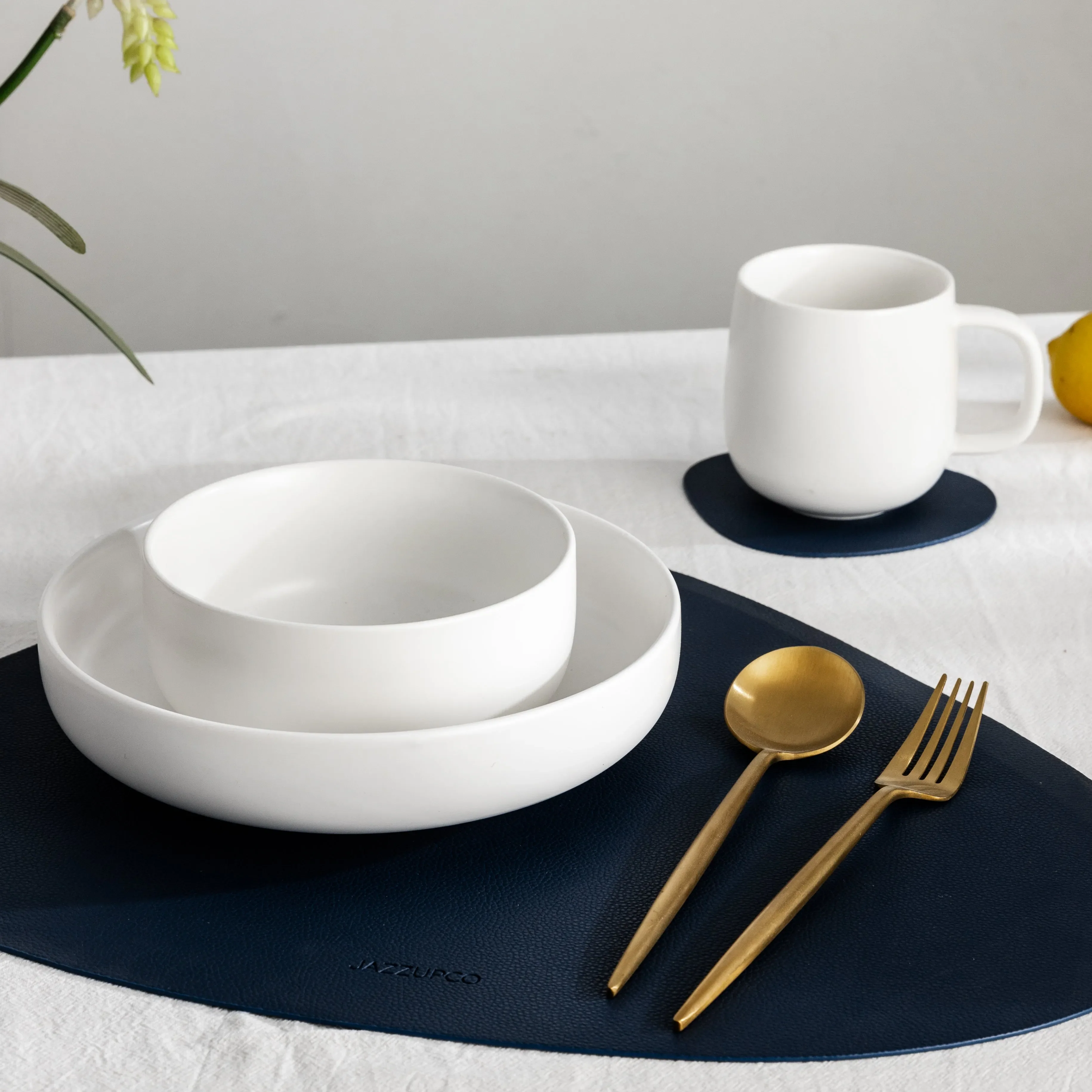 Gilded Serving Utensils & Salad Servers - Image 3