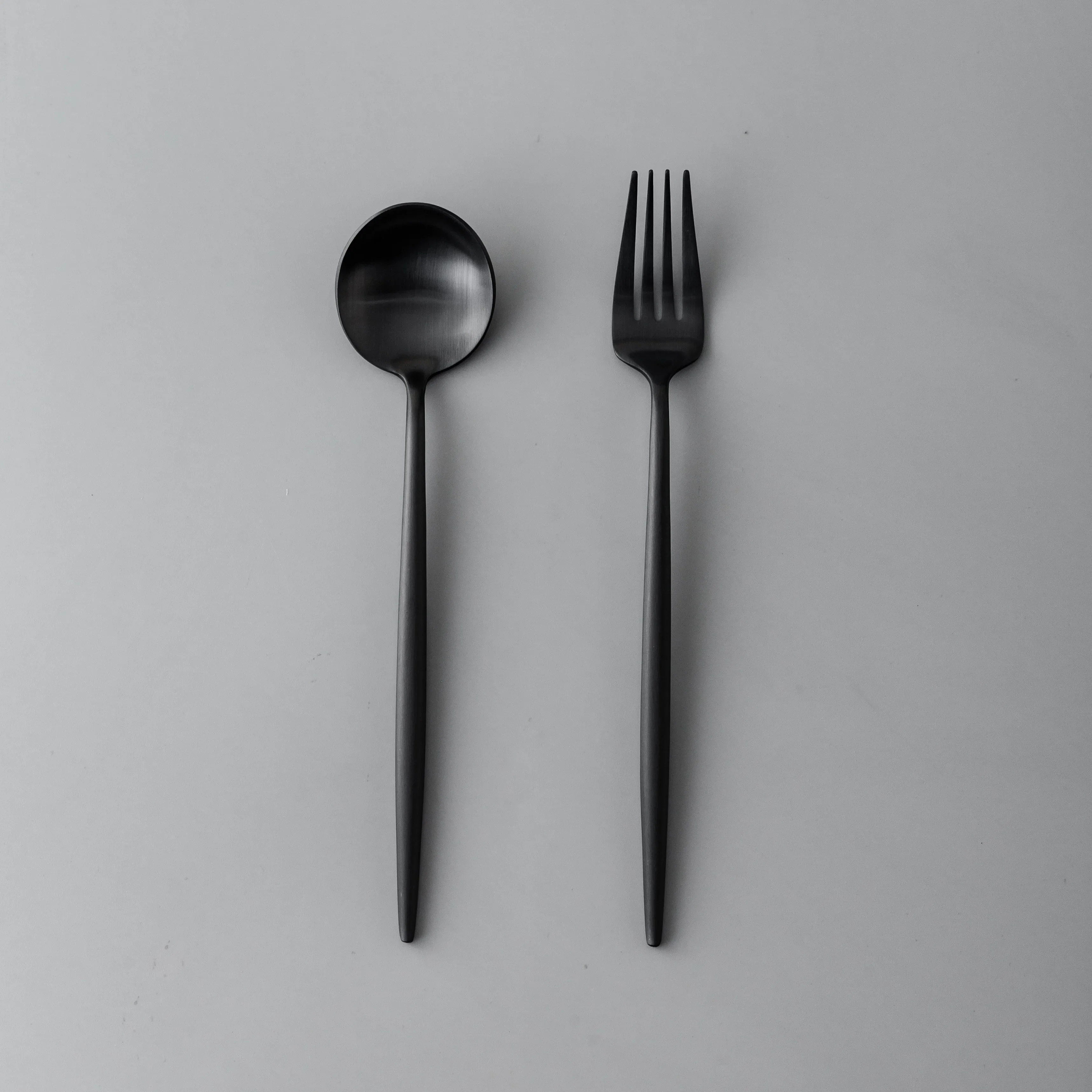 Gilded Serving Utensils & Salad Servers - Image 5