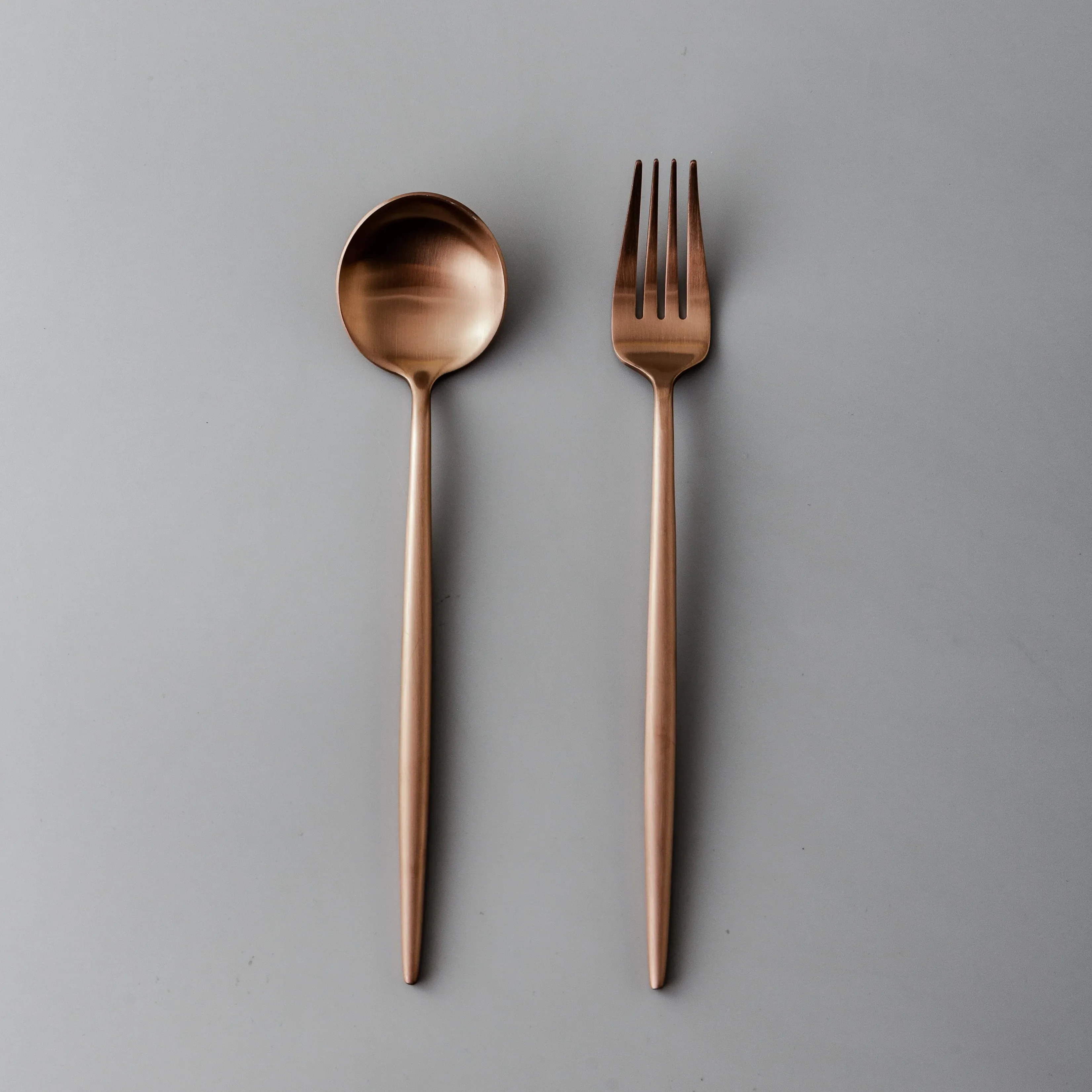 Gilded Serving Utensils & Salad Servers - Image 7