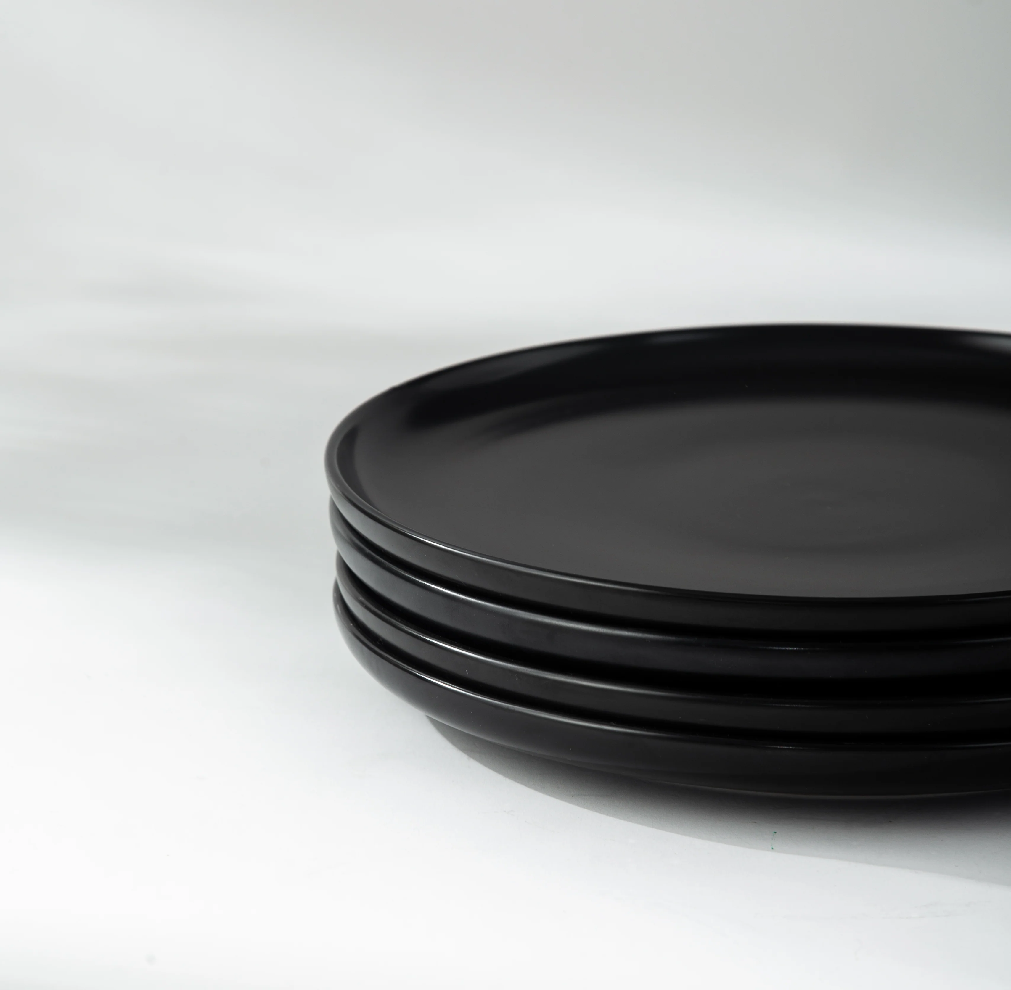 Minimalist Dinner Plate - Image 8