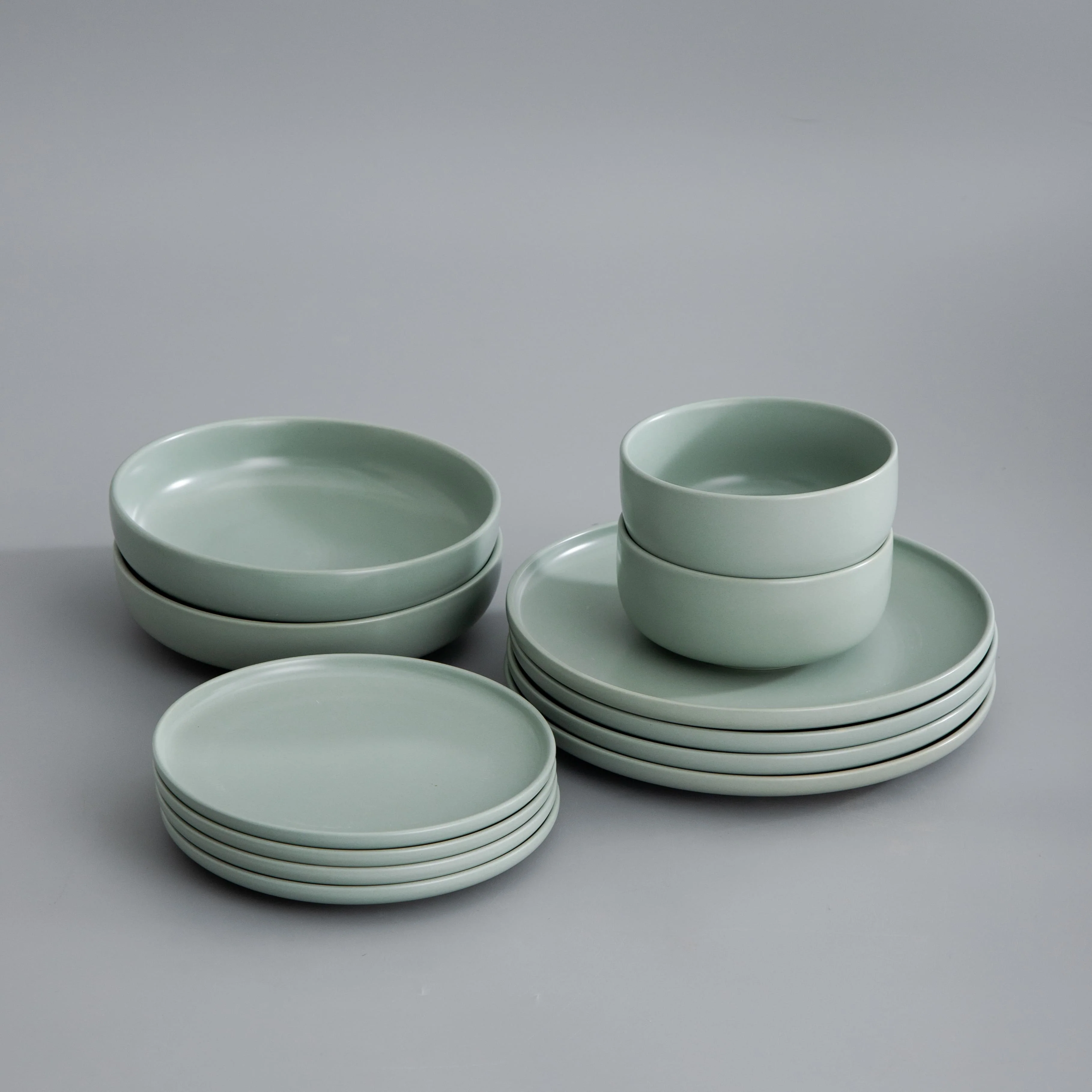 Minimalist Dinner Plate - Image 15