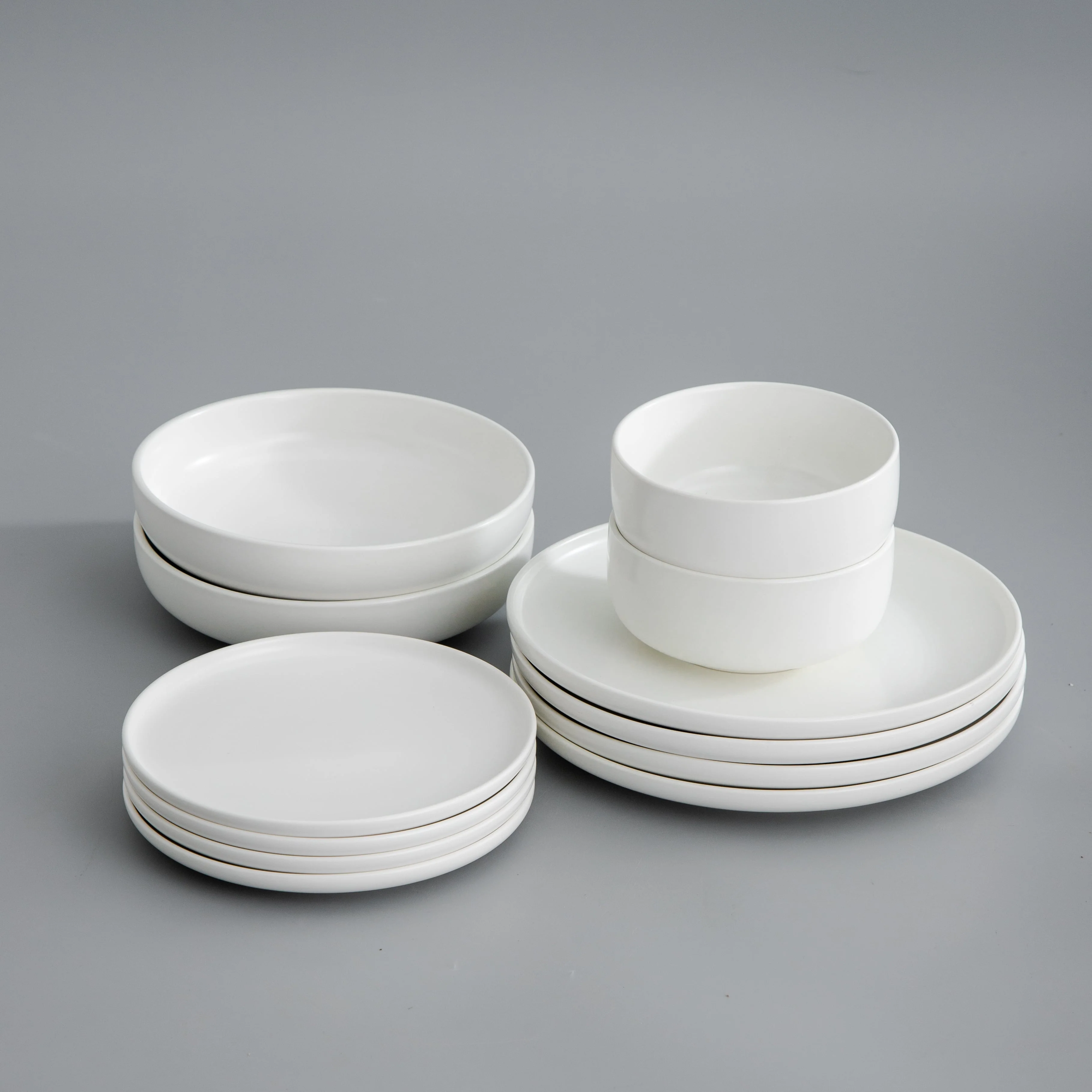 Minimalist Dinner Plate - Image 5