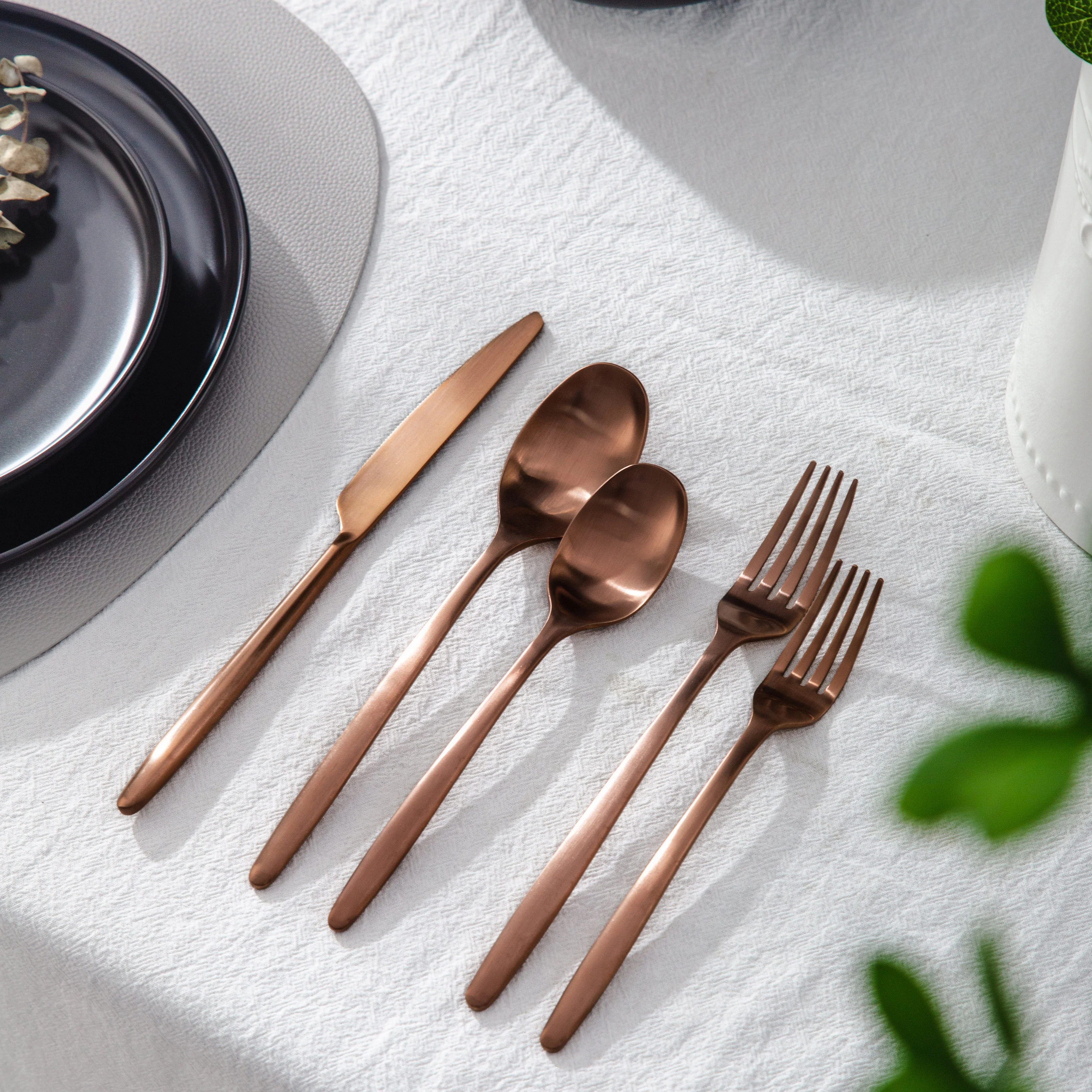 Tia Flatware - Image 29